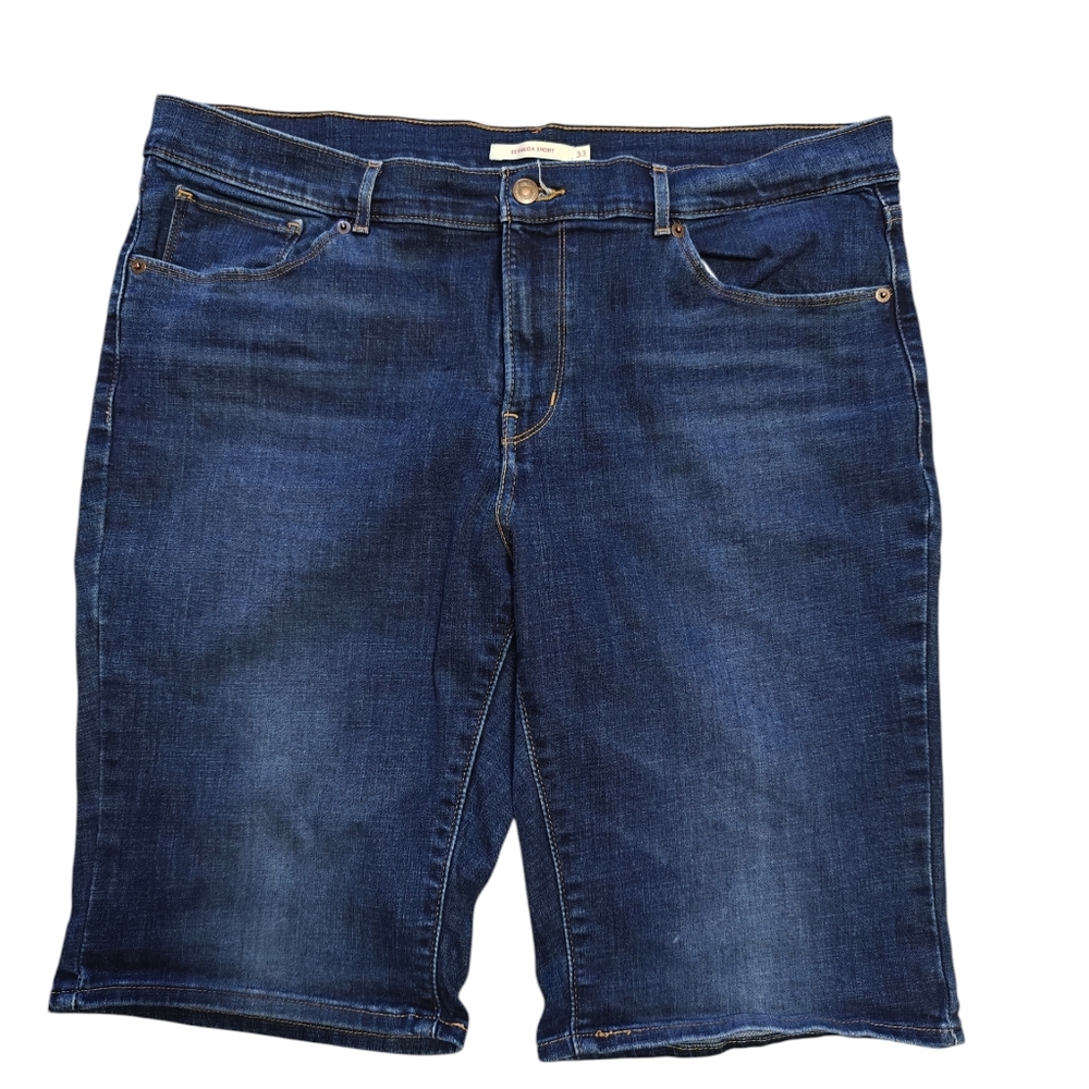 Levi's Women's Dark Blue Denim  Bermuda Shorts Size 33